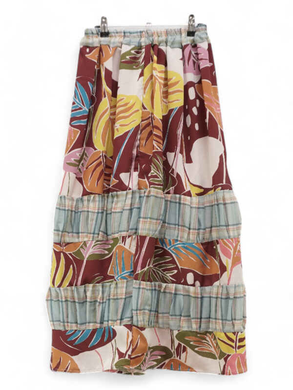 Wine Flowers Striped Skirt