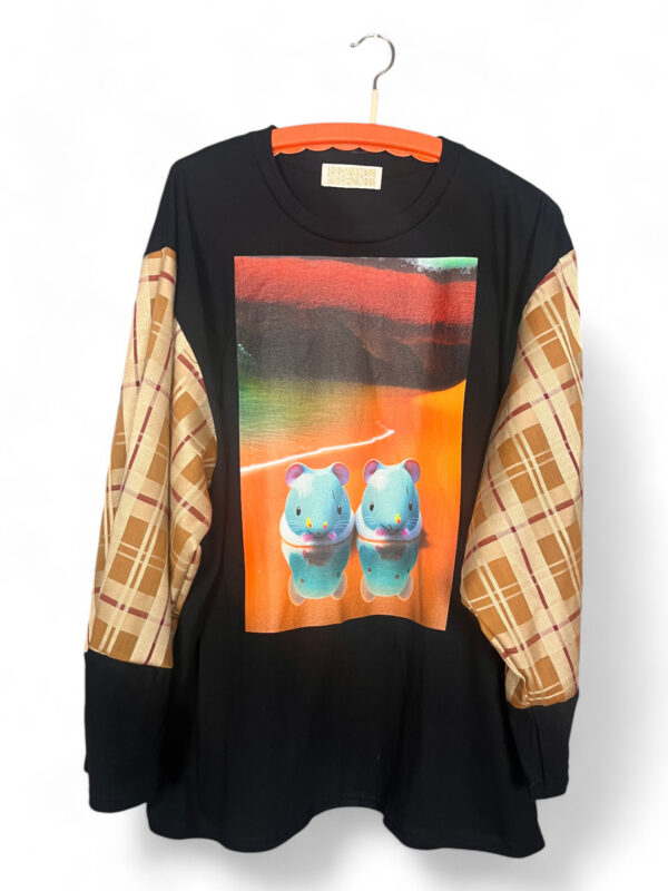 Black Long-Sleeve Tee with Hamster Graphic and Plaid Sleeves