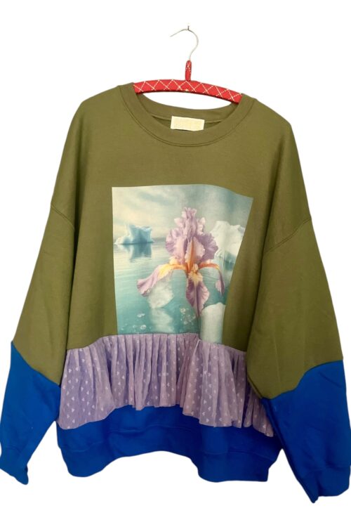 Green and Blue Iris Graphic Sweatshirt with Ruffle Detail