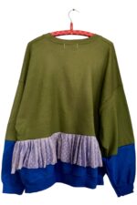 Green and Blue Iris Graphic Sweatshirt with Ruffle Detail