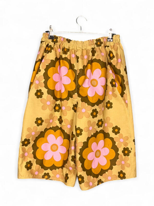 Retro Flower Bermuda Shorts