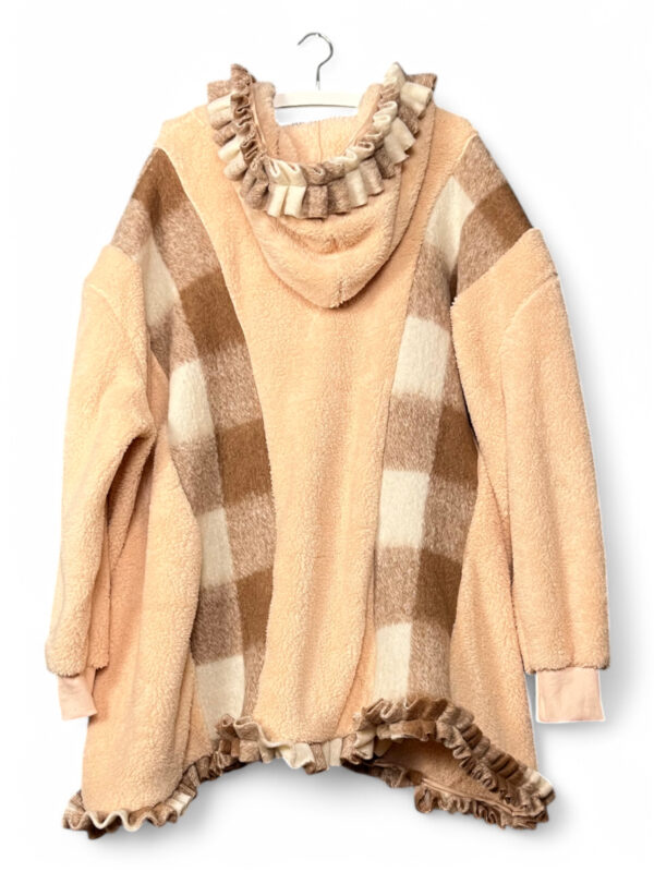 Checked Coat with Ruffles in Beige and Brown
