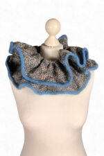 Ruffled Collar Scarf with Blue Trim Ruffled Collar Scarf with Blue Trim