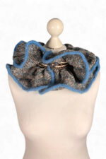 Ruffled Collar Scarf with Blue Trim Ruffled Collar Scarf with Blue Trim
