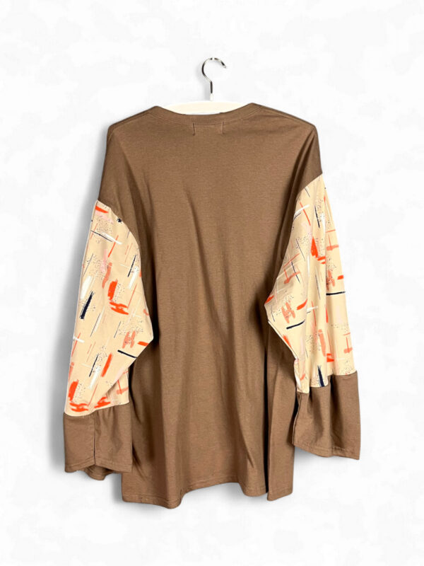 Still Life Top in Cream and Burgundy