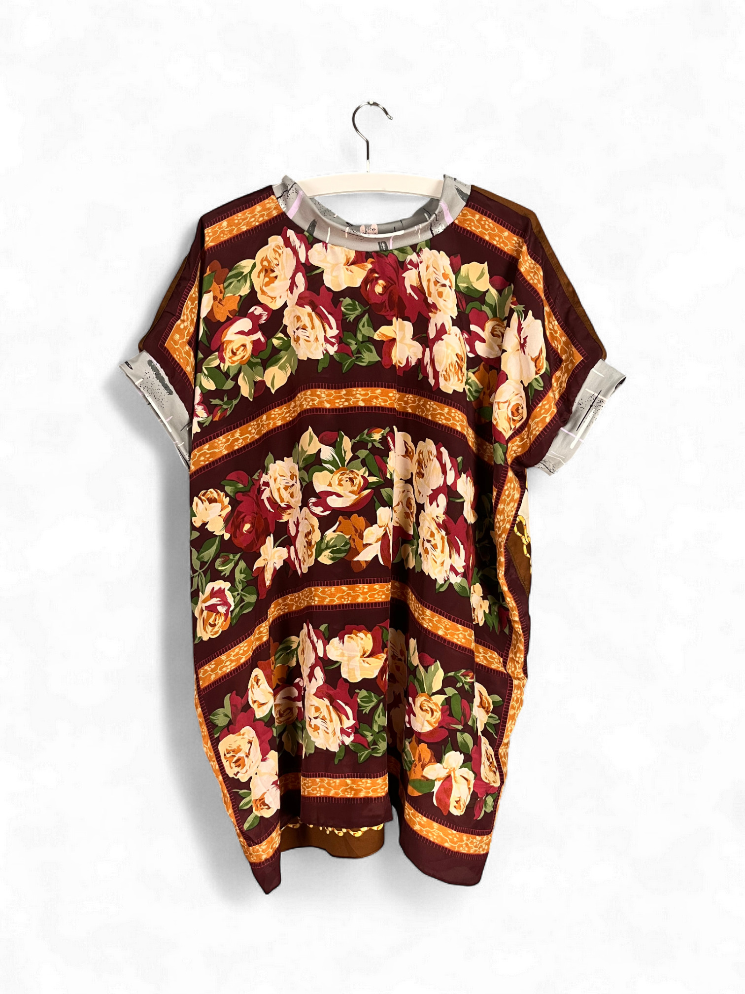 Reversible Top with Floral and Instrument Vintage Foulards Reversible Top with Floral and Instrument Vintage Foulards