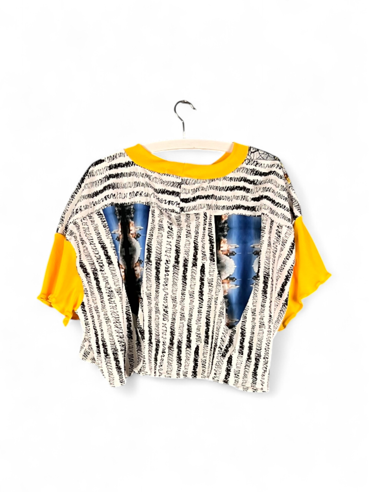 Creative Top Original Print Yellow Sleeves Creative Top Original Print Yellow Sleeves