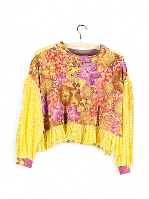 Yellow Floral U Circular Top Yellow Floral U Circular Top