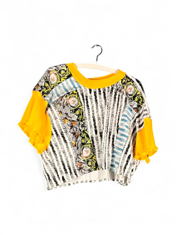 Creative Top Original Print Yellow Sleeves Creative Top Original Print Yellow Sleeves