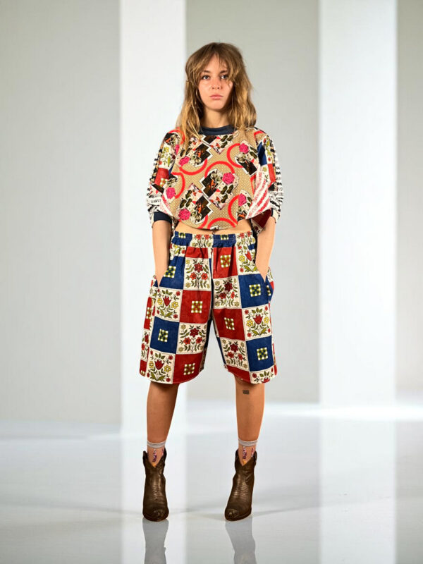 Creative Patchwork Top Red Blue Floral Print Creative Patchwork Top Red Blue Floral Print