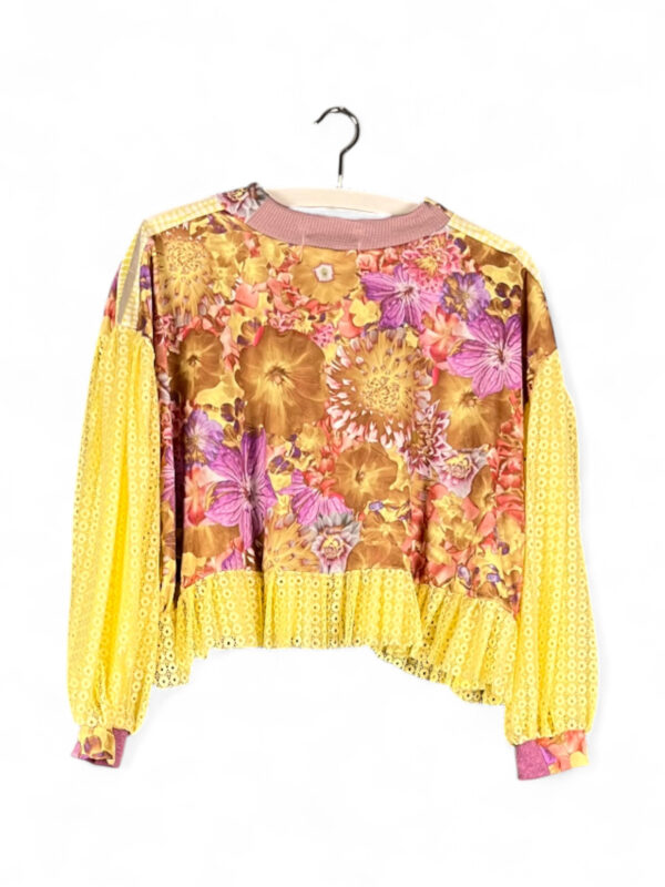 Yellow Floral U Circular Top Yellow Floral U Circular Top