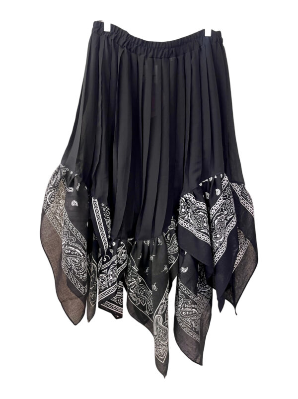 Black Bandana Pleated Skirt